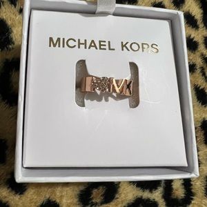 Michael Kors ring